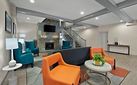 Comfort Inn & Suites Santee I-95